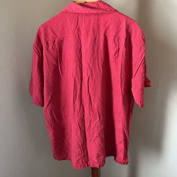 Tommy Bahama Mens Large 100% Silk Hawaiian Camp Shirt Red Floral - Picture 7 of 10